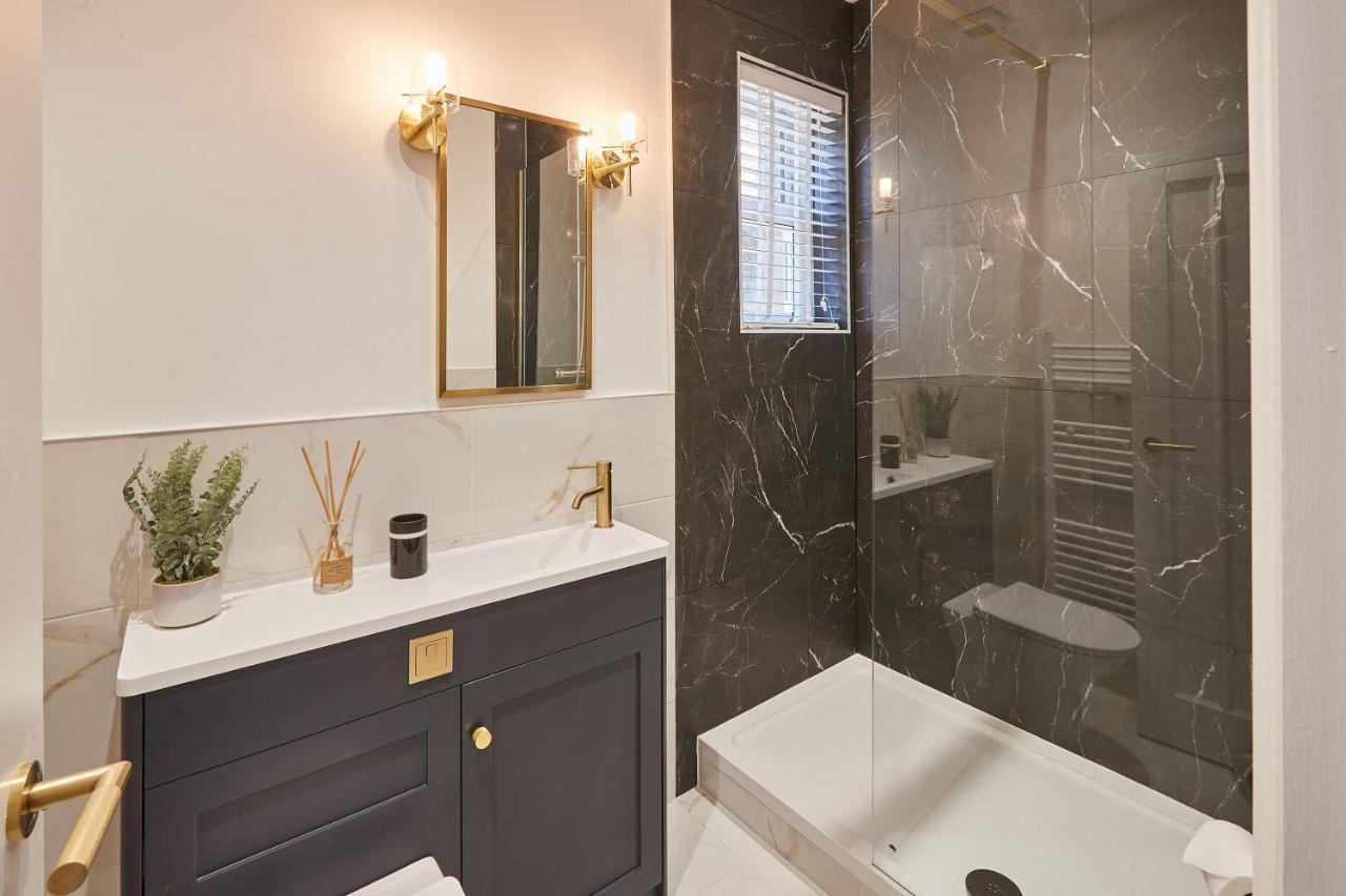 Host&Stay - Parkside Villa Harrogate Exteriör bild